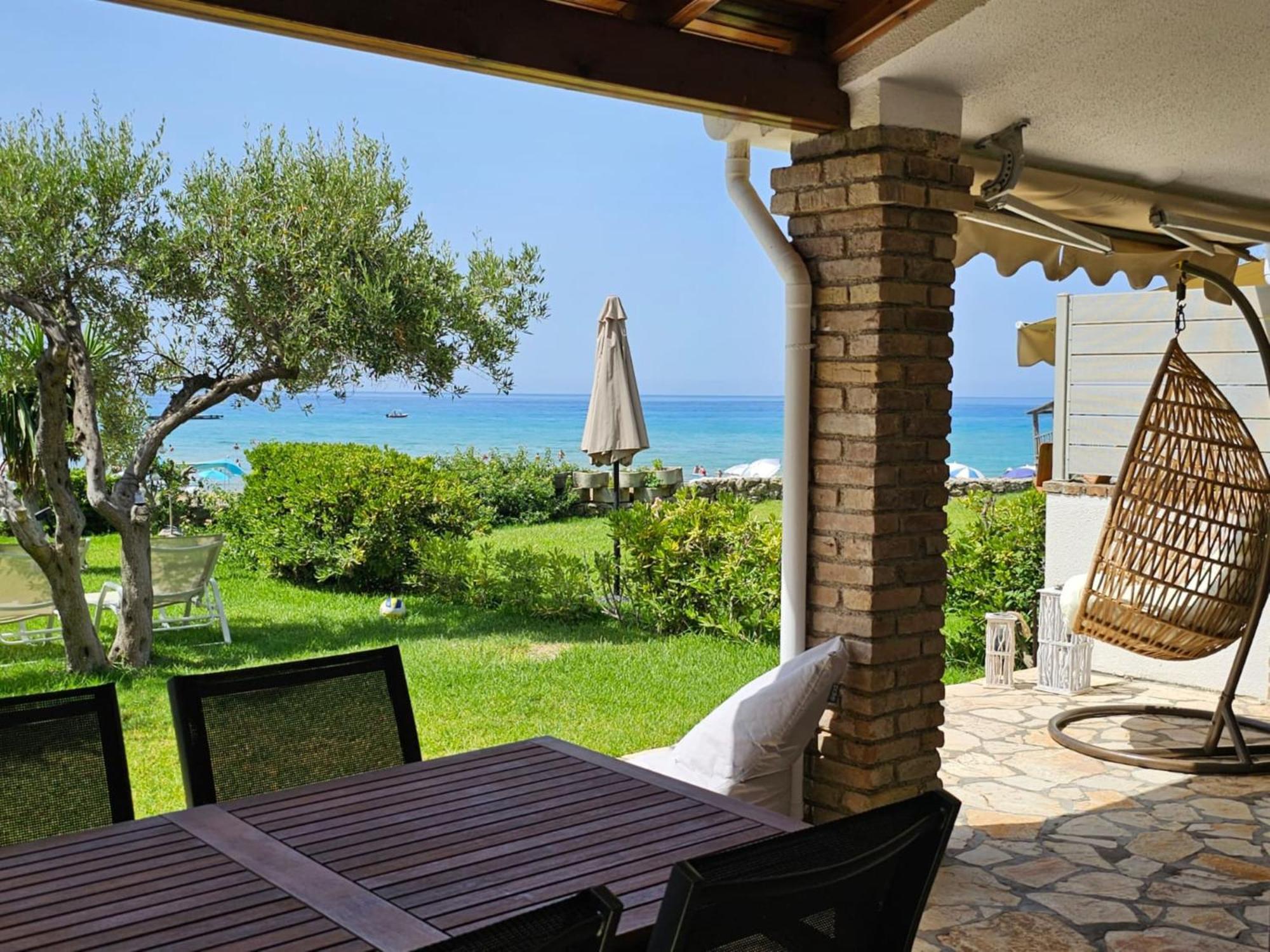 Glyfada Beachfront Apartment A3G Exterior photo